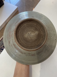 Een diverse collectie vroeg Chinees en Japans steengoed, Song en later