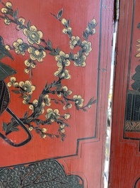 Paravent &agrave; 4 panneaux en laque polychrome, Chine, 19&egrave;me/20&egrave;me si&egrave;cle