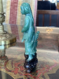 Collection de sept sculptures en pierre dure, dont du jade, du quartz et de l'&oelig;il de tigre, Chine, 19&egrave;me/20&egrave;me si&egrave;cle