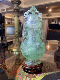 Collection de sept sculptures en pierre dure, dont du jade, du quartz et de l'&oelig;il de tigre, Chine, 19&egrave;me/20&egrave;me si&egrave;cle