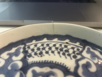 Een diverse collectie porselein en steengoed, China, Vietnam en Thailand, 16de/20ste eeuw