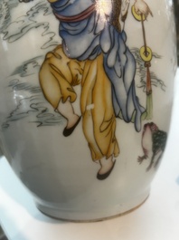 Two Chinese famille rose vases, 19th/20th C.