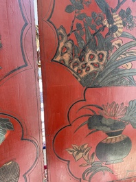 Paravent &agrave; 4 panneaux en laque polychrome, Chine, 19&egrave;me/20&egrave;me si&egrave;cle