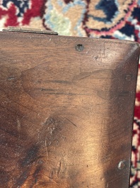 Coffret de lettr&eacute; en bois de hongmu aux montures en bronze, Chine, 19&egrave;me si&egrave;cle