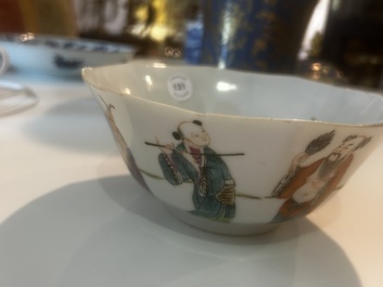 Bol en porcelaine de Chine famille rose &agrave; d&eacute;cor d'immortels, marque et &eacute;poque de Tongzhi