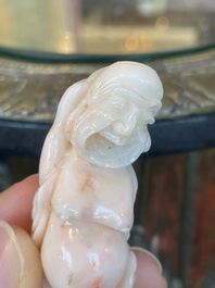 Collection de sept sculptures en pierre dure, dont du jade, du quartz et de l'&oelig;il de tigre, Chine, 19&egrave;me/20&egrave;me si&egrave;cle