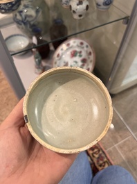 Collection vari&eacute;e en porcelaine de Chine bleu et blanc, Ming