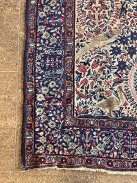 Een Perzisch Kerman (Kirman) tapijt met floraal decor, wol op katoen, eerste helft 20ste eeuw