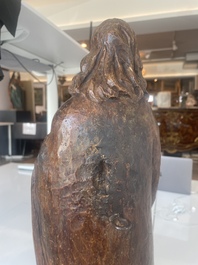 Jean de Patmos en bois sculpt&eacute; et patin&eacute;, Flandres, vers 1800