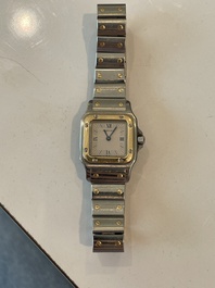 Een Cartier Santos Galb&eacute;e polshorloge in geelgoud en staal, n&deg;1057930, tweede helft 20ste eeuw