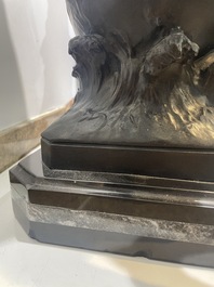 Emile Louis Picault (1833-1915): 'Maintenant sous le ciel tout repose Lamartine', alliage de bronze &agrave; patine brune sur socle en marbre, 20&egrave;me si&egrave;cle