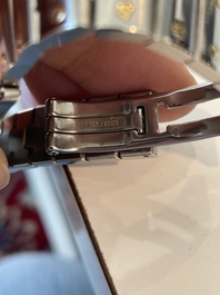 Een Cartier Santos Galb&eacute;e polshorloge in geelgoud en staal, n&deg;1057930, tweede helft 20ste eeuw