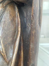 Jean de Patmos en bois sculpt&eacute; et patin&eacute;, Flandres, vers 1800