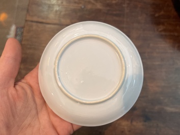 Service &agrave; th&eacute; en porcelaine de Chine dor&eacute; &agrave; d&eacute;cor de papillon, Qianlong