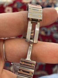 Een Cartier Santos Galb&eacute;e polshorloge in geelgoud en staal, n&deg;1057930, tweede helft 20ste eeuw