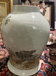 Zes Chinese famille rose en qianjiang cai vazen met floraal en figuratief decor, 19de/20ste eeuw