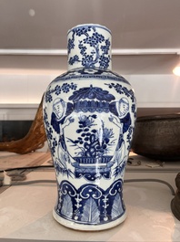 Collection vari&eacute;e en porcelaine de Chine bleu, blanc et famille rose, Qianlong et post&eacute;rieur