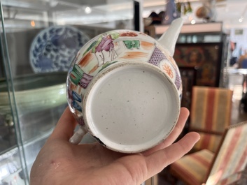 Collection vari&eacute;e en porcelaine de Chine bleu, blanc et famille rose, Qianlong et post&eacute;rieur