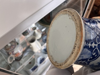 Collection vari&eacute;e en porcelaine de Chine bleu, blanc et famille rose, Qianlong et post&eacute;rieur