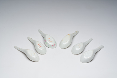 A varied collection of Chinese famille rose, qianjiang cai and iron-red porcelain, 19th/20th C.