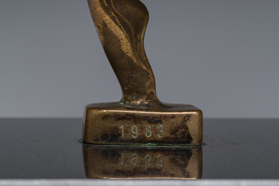 Avi Kenan (1951): 'Ballerina', brons op een marmeren voet, ed. 29/100, gedateerd 1983