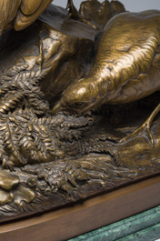 Auguste Nicolas Cain (1821-1894): Twee fazanten, gepatineerd brons op een vert de mer marmeren basis, gemerkt 'Susse Fr&egrave;res Editions Paris'