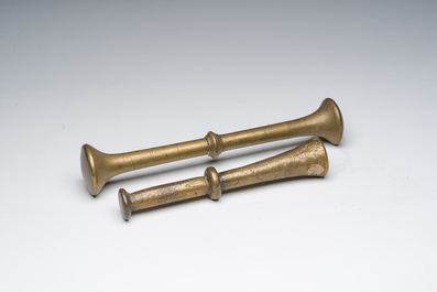Two bronze mortars with a pestle, the Netherlands, 18th/19th C.