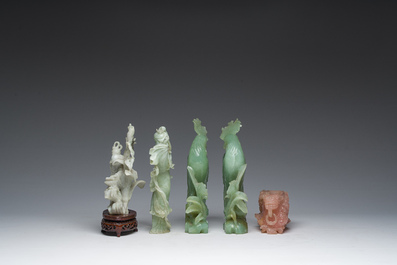 Negen Chinese sculpturen in hardsteen, w.o. jade en kwarts, 19de/20ste eeuw