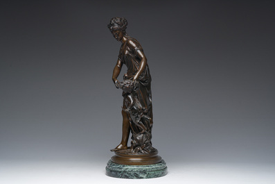 Jean-Louis Gr&eacute;goire (1840-1890): Het lessen van de dorst, bruingepatineerd brons op een vert de mer marmeren basis