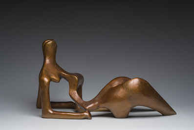 European school, in the manner of Henry Moore (1898-1986): Reclining nude, patinated bronze