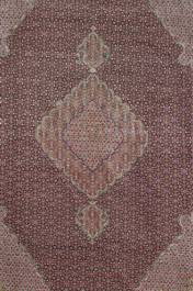 Een Perzisch Tabriz tapijt met floraal decor, wol, katoen en zijde 20ste eeuw