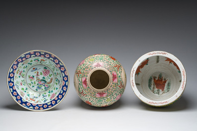 A Chinese Nanking crackle glazed famille rose jar with roosters and flowers, Kangxi mark, a bowl and a famille verte jardini&egrave;re, 19th/20th C.