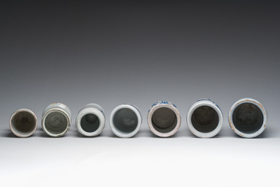 A varied collection of ten Delft blue and white pharmacy jars, 18th/19th C.