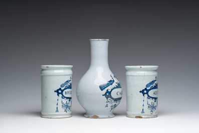 A varied collection of ten Delft blue and white pharmacy jars, 18th/19th C.