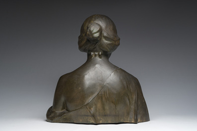 Charles Van De Waele (19de/20ste eeuw): Bust of a lady, patinated bronze, marked 'Ch. Vindevogel Gand Fondeur'