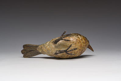 Franz Xaver Bergmann (1861-1936): Een Weense polychroom koud beschilderde bronzen model van een zanglijster, 19de/20ste eeuw