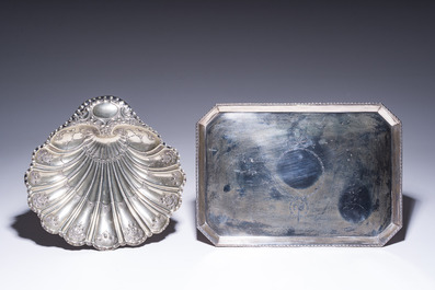 A varied collection of English silver and silver-plated tableware, 19th/20th C.