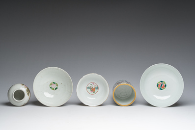 A varied collection of Chinese famille rose and qianjiang cai porcelain with floral design and animated scenes, 19th/20th C.