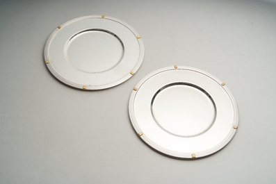 A French 83-piece silver-plated cutlery set and six underplates, model Aria, Christofle, 20th C.