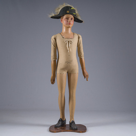 A French 'Buste Girard Paris' mannequin with a bicorne, mixed media (wood, fabric, papier-m&acirc;ch&eacute;, etc.), first half 20th C.