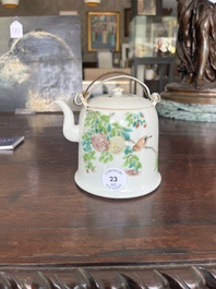 Three Chinese famille rose and qianjiang cai teapots and covers with floral design and antiquities, 19th/20th C.