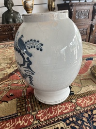 A large English Delftware blue and white pharmacy jar with a cartouche, probably Lambeth, 18th C.
