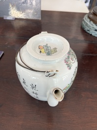 Three Chinese famille rose and qianjiang cai teapots and covers with floral design and antiquities, 19th/20th C.