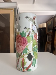A Chinese reticulated qianjiang cai hatstand with birds among blossoming branches and two famille rose vases with animated design, 19th/20th C.