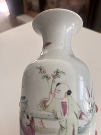 A Chinese reticulated qianjiang cai hatstand with birds among blossoming branches and two famille rose vases with animated design, 19th/20th C.