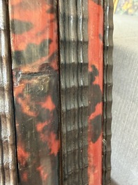 A rectangular Flemish tortoiseshell-veneered and ebonised wooden frame with later mirror, 19th C.