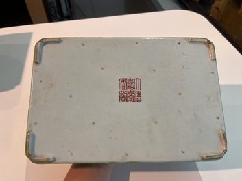 A Chinese famille rose serving dish with floral design, Jiaqing mark, in a Japanese tomobako, 19th/20th C.