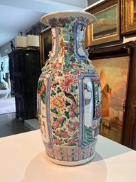 Three Chinese Canton famille rose 'warrior and palace scenes' vases, 19th C.