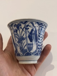 A varied collection of Chinese blue and white porcelain with figures and floral design, 18th/19th C.