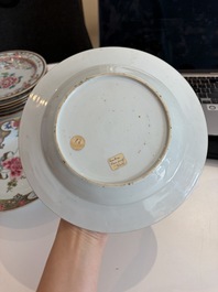 Eleven Chinese Imari style and famille rose plates with floral design, Yongzheng/Qianlong